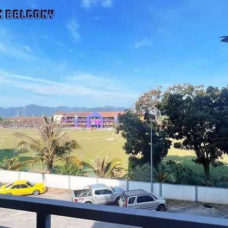 Homestay Pangsapuri Samudera Seri Manjung Lumut Eksteriør bilde